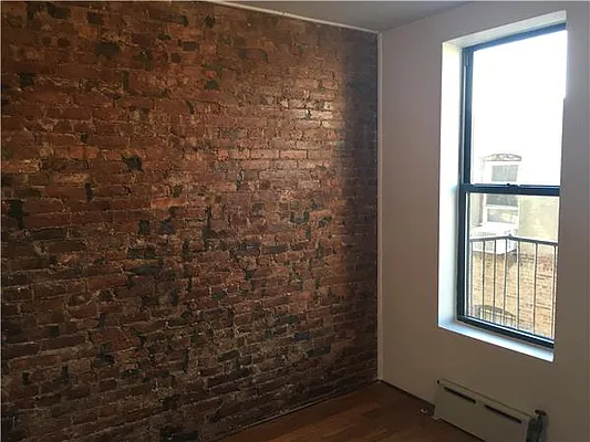 Rented by Avenue Sotheby's International Realty | media 31