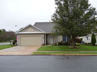 90 Wagon Wheel Ln, Columbus, NJ 08022