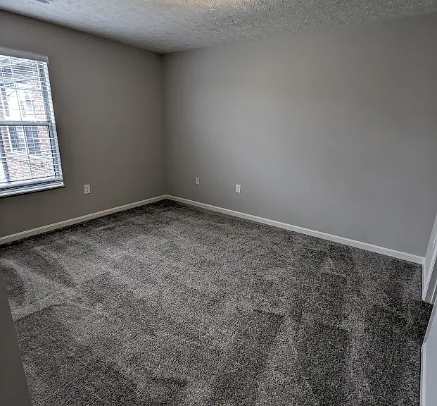 Spinnaker Cove Apartments — Photo 33