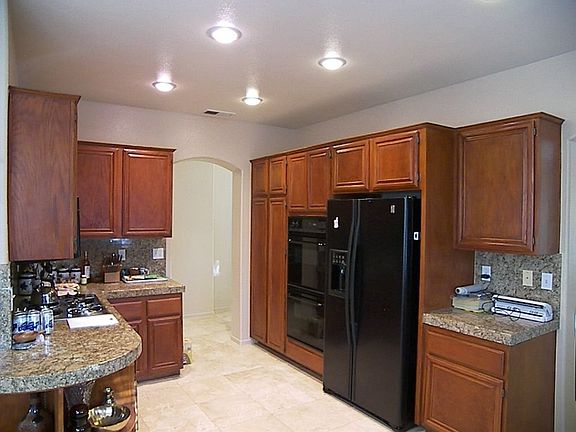 2nd image of 3025 N Sequoia Dr