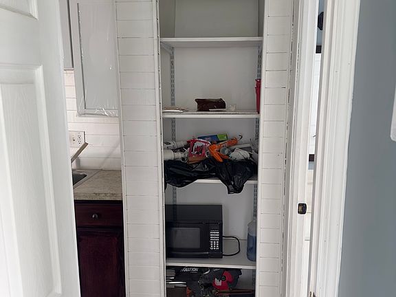 3rd image of 31505 N Marginal Dr APT C