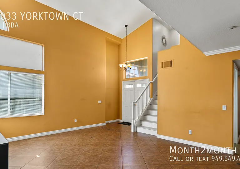 14033 Yorktown Ct — Photo 11