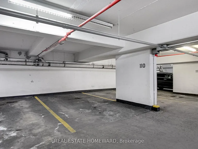 11 Niagara St #Townhouse 11 — Photo 10