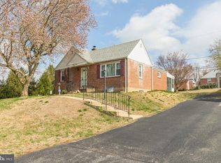 39 Pleasant Rd, Broomall, PA 19008