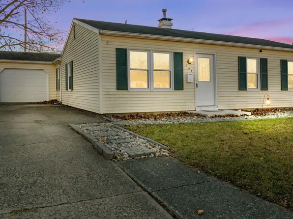 702 Warwick Ave, Fort Wayne, IN 46825