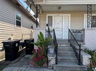 8216 Fig St, New Orleans, LA 70118