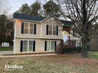 45 Fieldcrest Ct, Jefferson, GA 30549