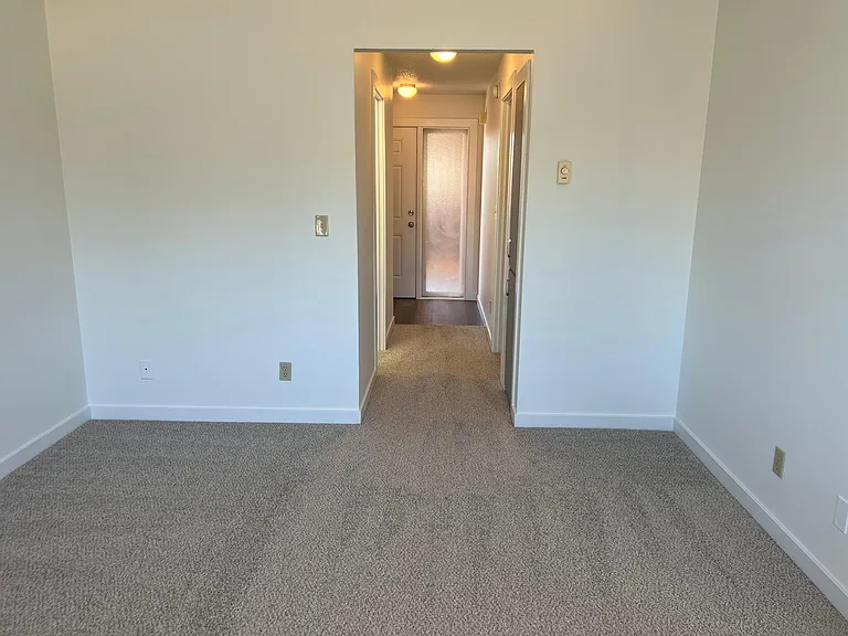 702 S Yakima Ave #5 — Photo 11