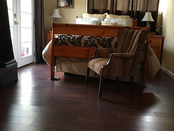 4th image of 482 D St