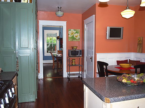 Breakfast Nook