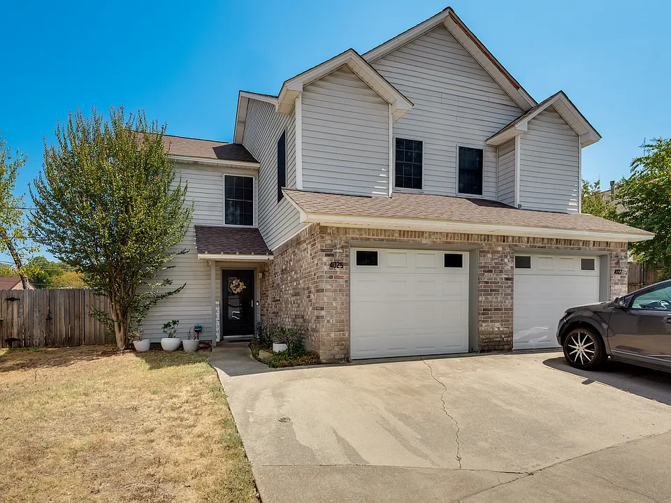 4025 Southern Charm Ct