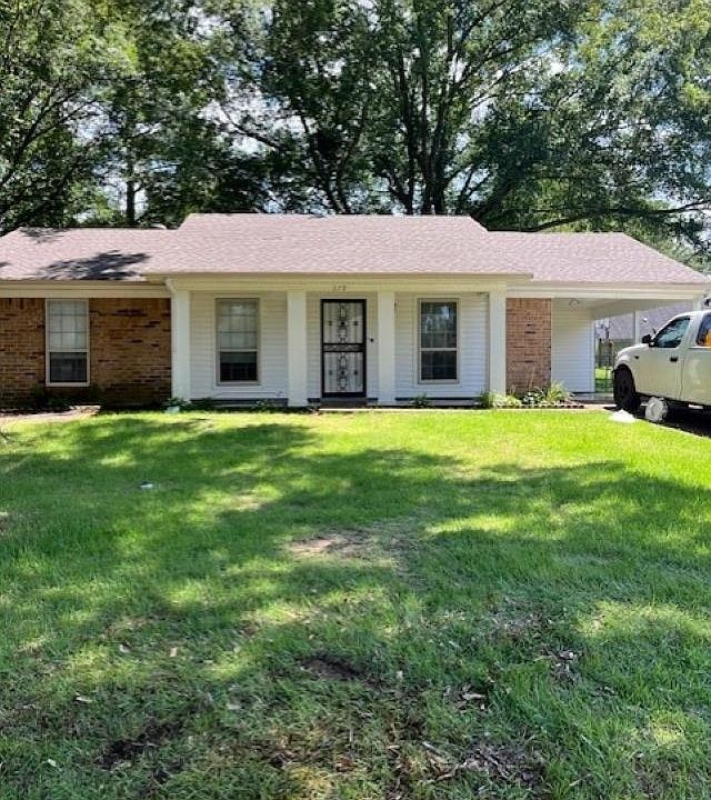 1st image of 379 Easonwood Ave