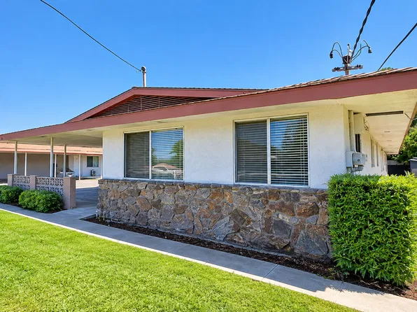 4302 - 4312 E Sierra Madre