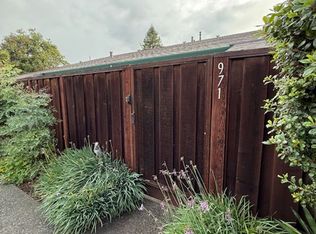 971 Santa Cruz Way, Rohnert Park, CA 94928