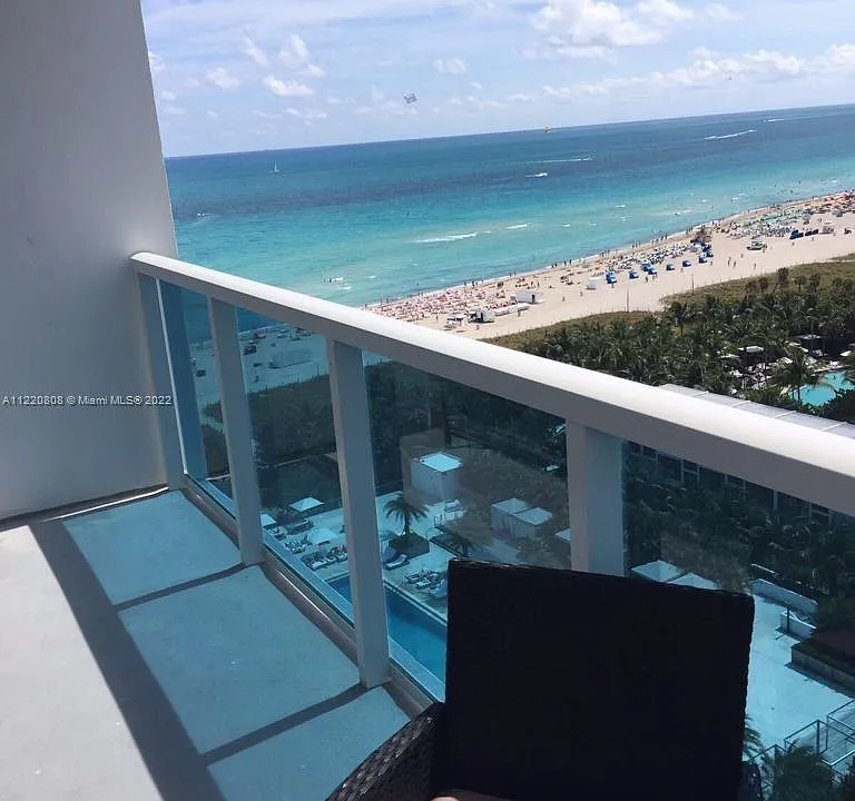 2301 Collins Ave #1503