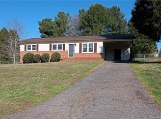 812 Wellwood Ave, Statesville, NC 28677
