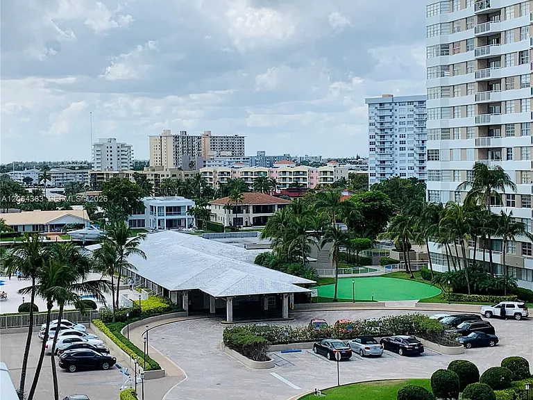 1985 S Ocean Dr #6K — Photo 10