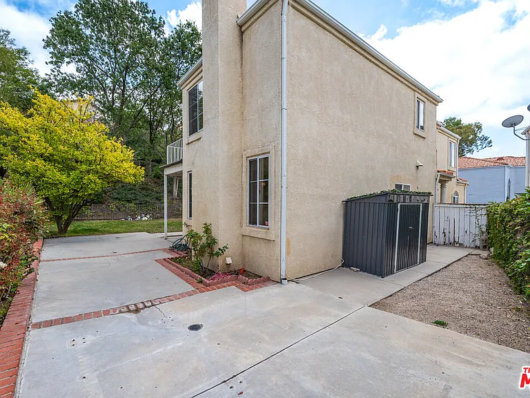 18639 Nathan Hill Dr #9 — Photo 50