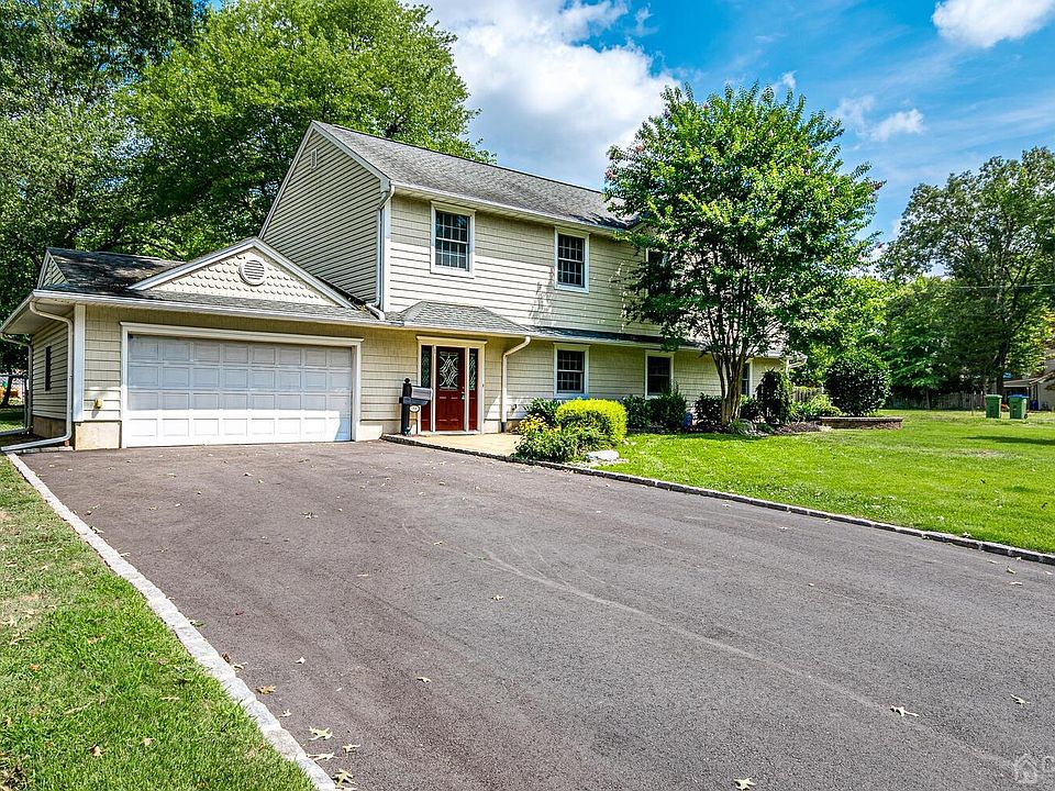 11 Hillwood Ave, Edison, NJ 08820 | Zillow