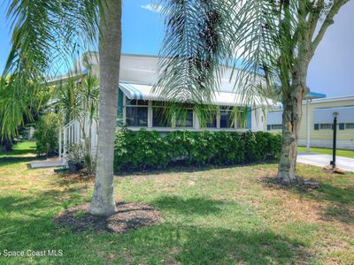 827 Wren Cir, Barefoot Bay, FL, 32976