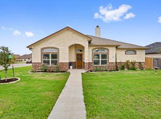 201 Don Dr, Jarrell, TX 76537