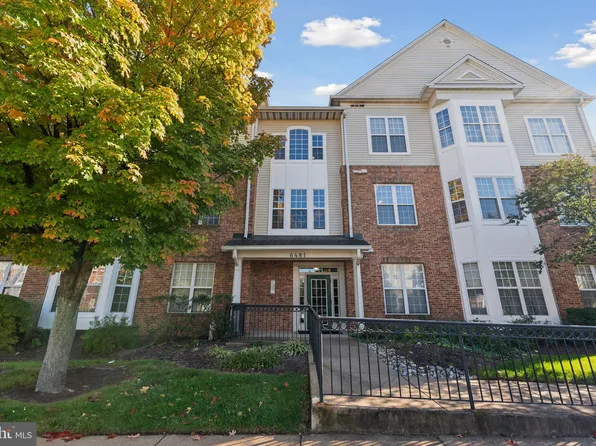 6481 Cheyenne Dr Unit 204, Alexandria, VA 22312