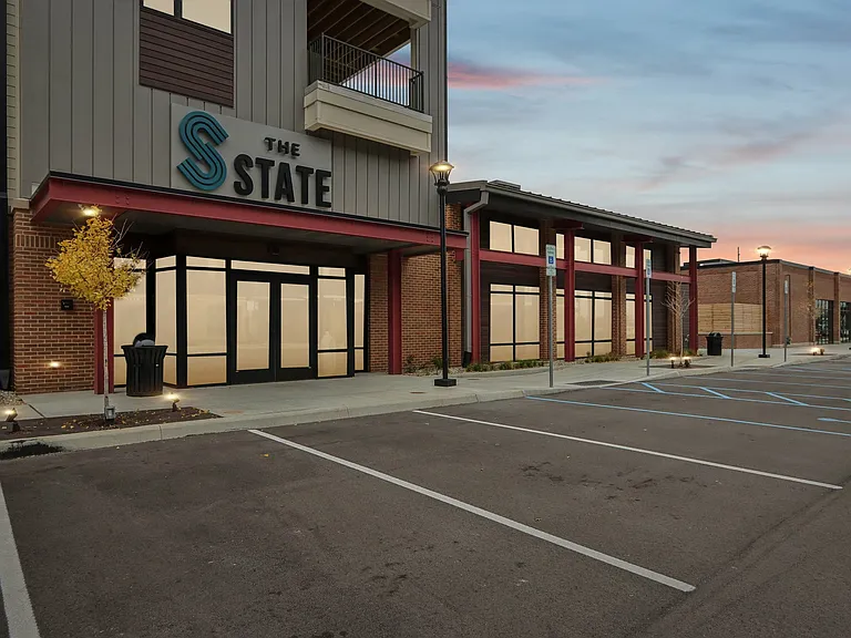 The State at Fishers Apartments — Photo 1
