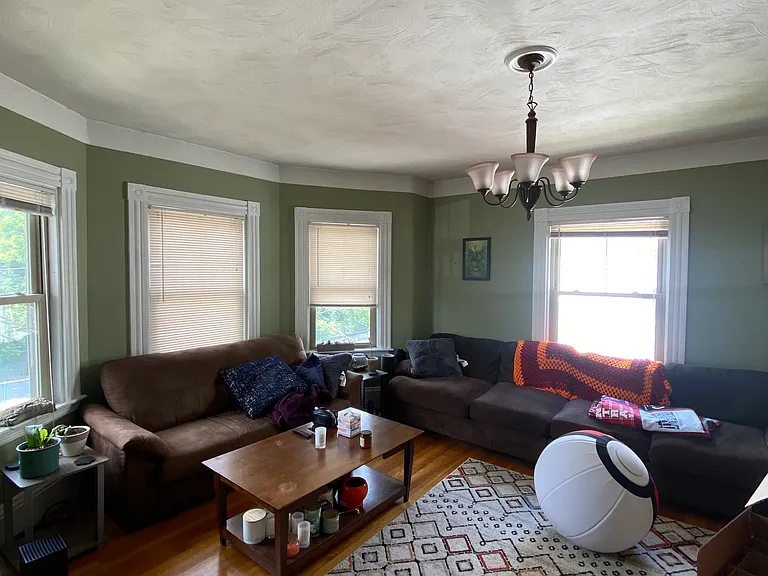 22 Brooks St — Photo 15