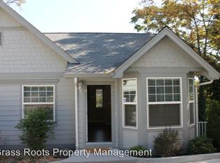 305 N School St, Grass Valley, CA 95945