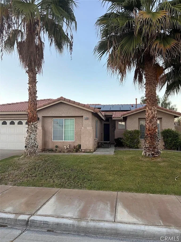 3 bed, 3.0 bath, 2018 sqft, $3,500 — Photo 1