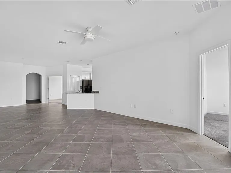 5316 Crystal Harbor Cv — Photo 12
