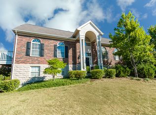 648 Astor Ln, Wheeling, IL 60090