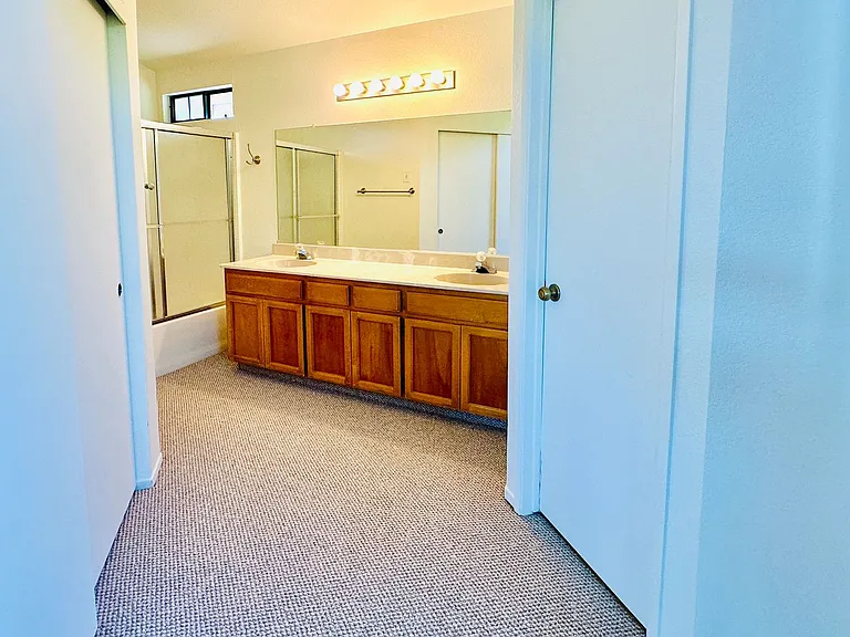 1537 Yarberry Dr — Photo 22