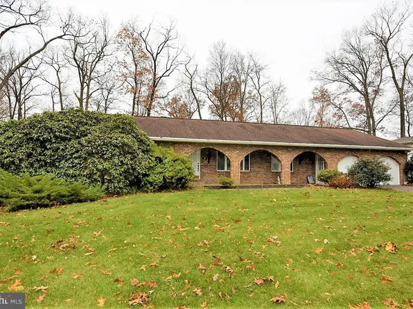 70 Laurel Rd, Hanover, PA 17331