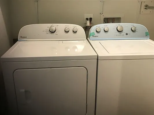 Rented by Dwell Residential Inc | media 24