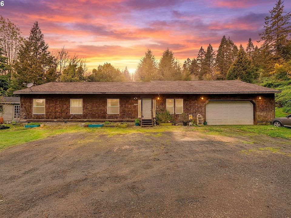 1st image of 93751 Coos Sumner Ln