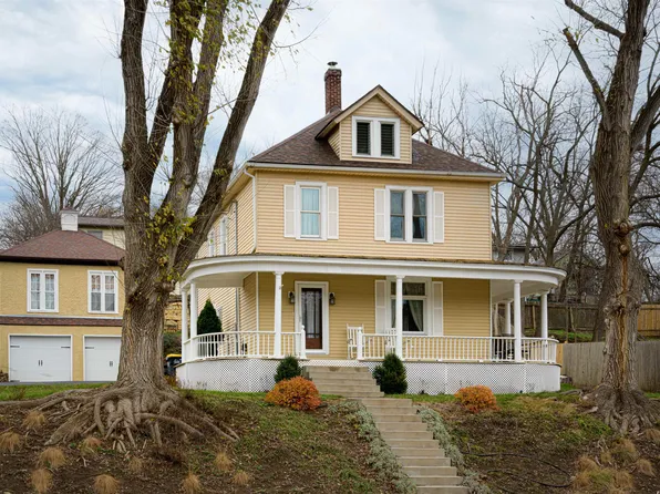 629 Franklin St, Galena, IL 61036