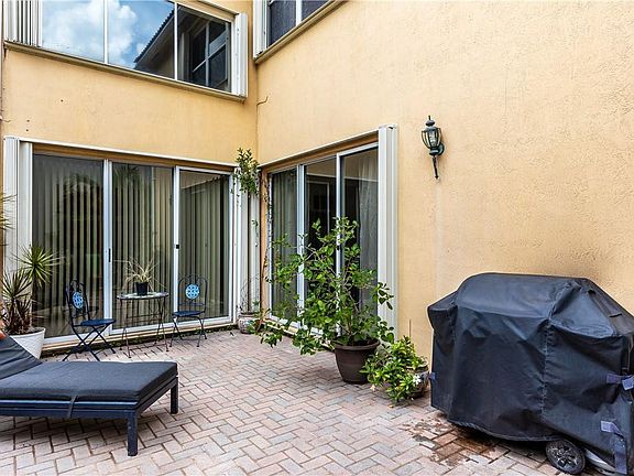 3rd image of 1050 Oysterwood Street