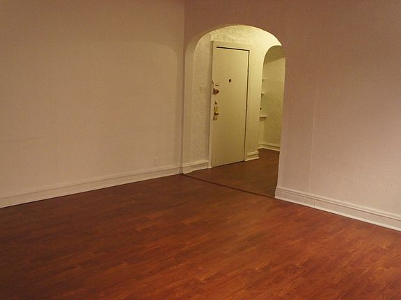 3rd image of 8130 S Drexel Ave #3