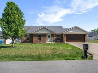 1034 Rueland Dr, Lawrenceburg, KY 40342