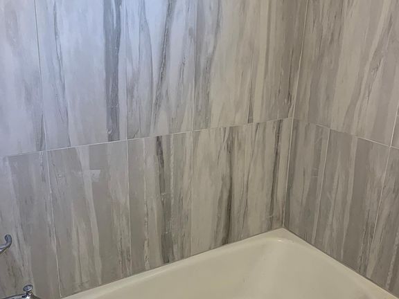 3rd image of 336 4th St SW #336
