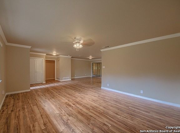 5th image of 10715 Burr Oak Dr