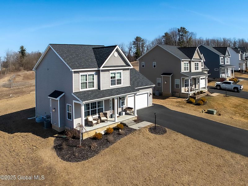 2nd image of 1 Wyatts Circle