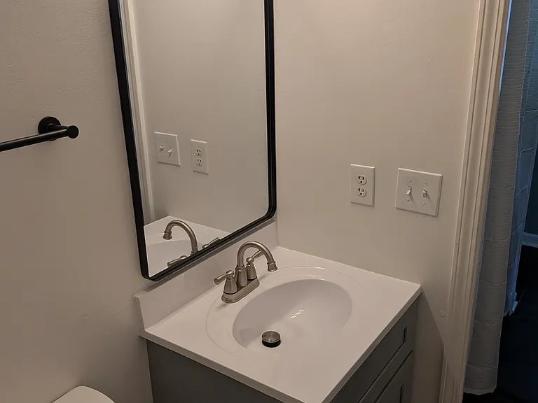 1008 Olympia Dr — Photo 5