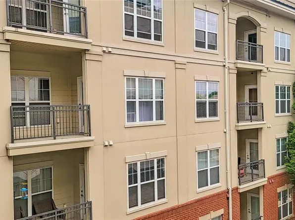1270 Strassner Dr APT 3308, Saint Louis, MO 63144