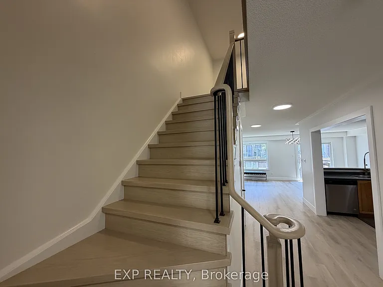 3964 Stardust Dr — Photo 8
