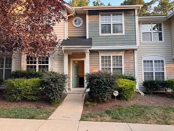 2nd image of 105 Hamlet Park Dr