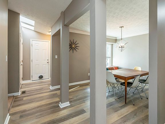 4th image of 265 Applegrove Dr