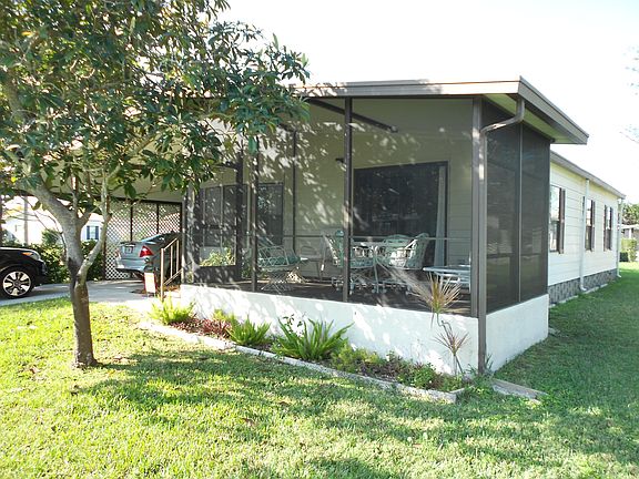 2nd image of 6200 Colfield Cir #260