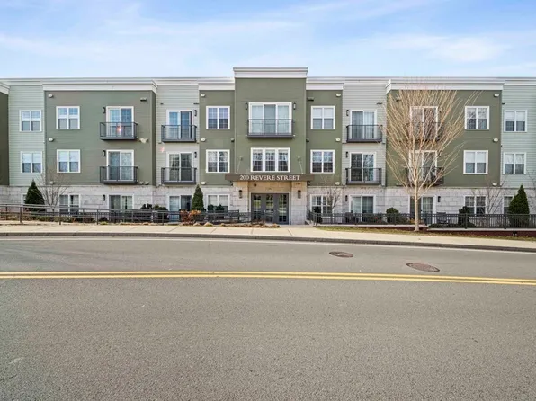 200 Revere St Unit 4103, Canton, MA 02021